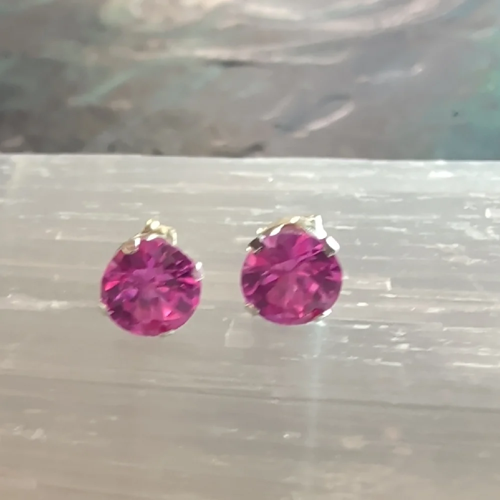 π Genuine Pink Sapphire Sterling Silver Earrings Solitaire Pink Sapphire Stud - Picture 4 of 6